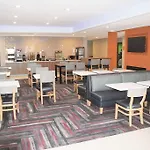 La Quinta By Wyndham Lackawanna 