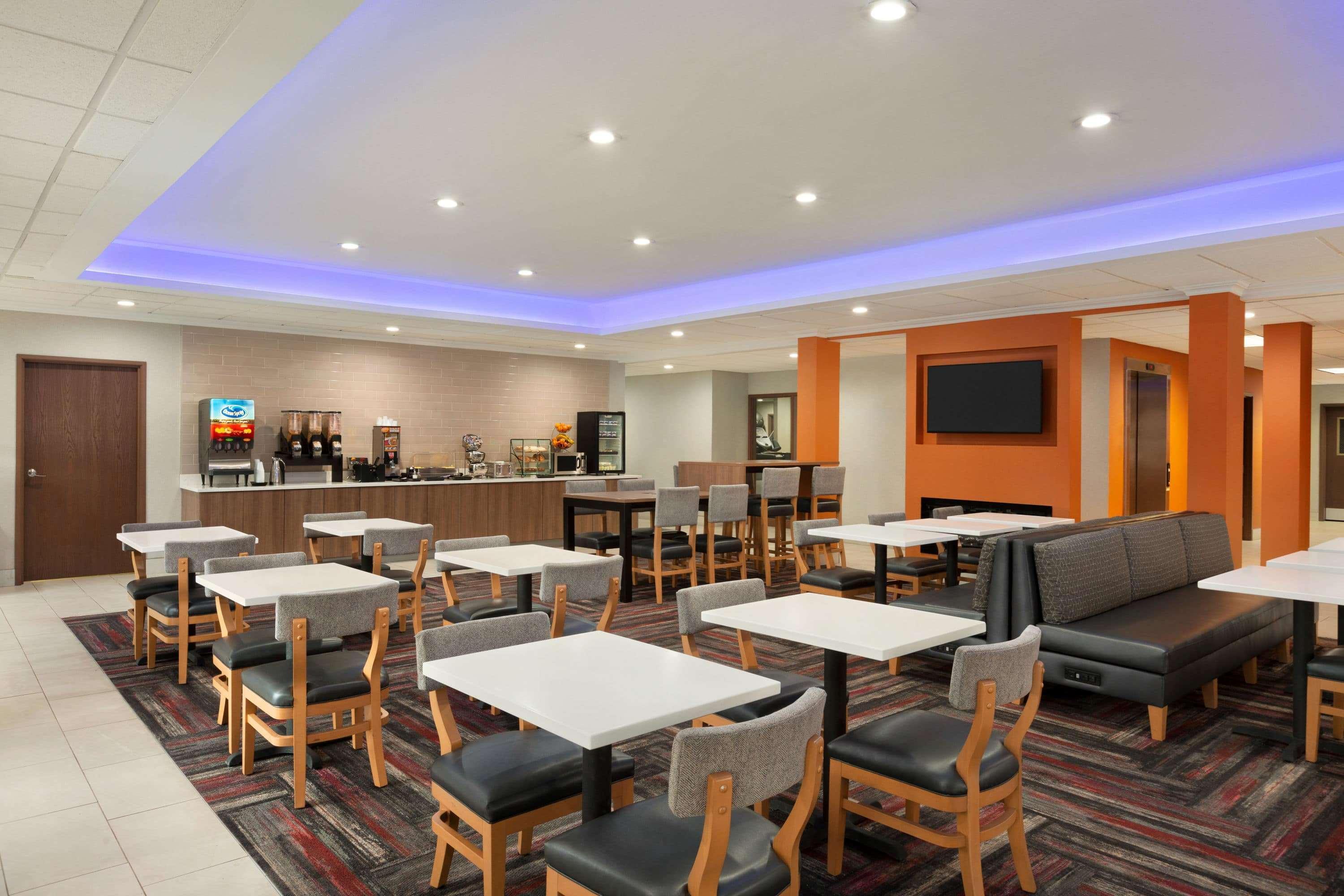 La Quinta By Wyndham Inn Lackawanna
