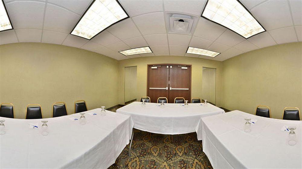 La Quinta By Wyndham 3*